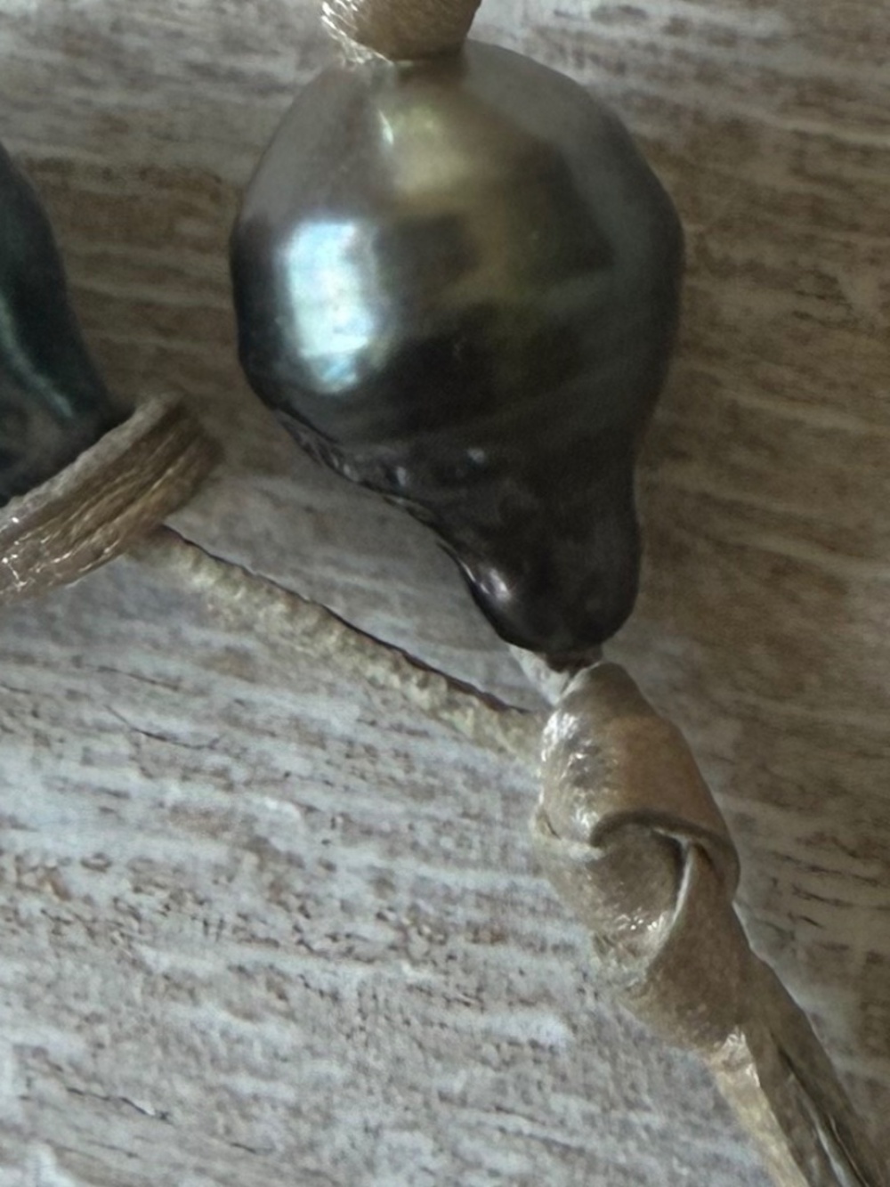 Tahitian Pearl Bracelet (3 pearls) - Picture 6 of 8